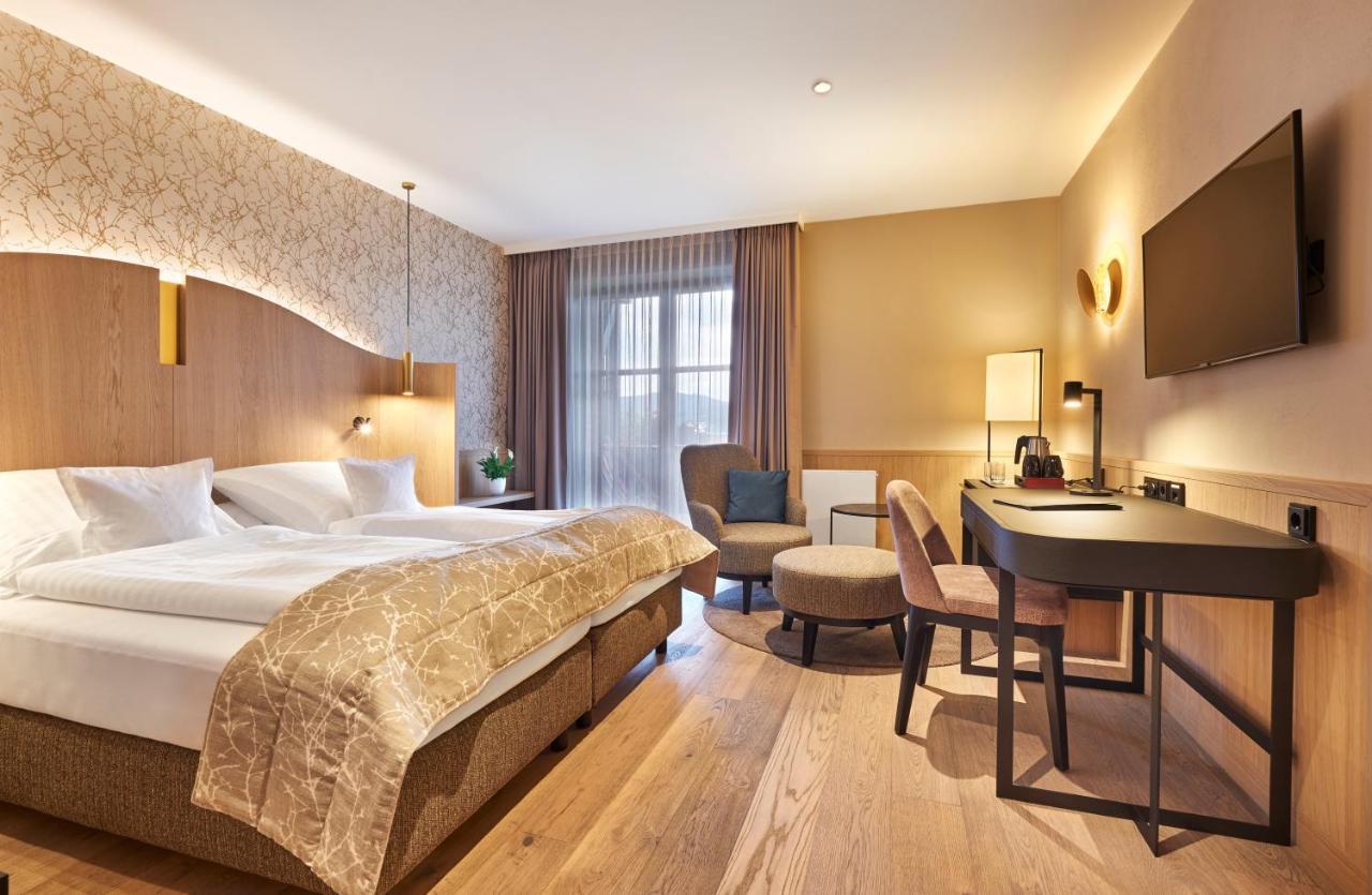 Hotel Zur Waldbahn Zwiesel Bagian luar foto
